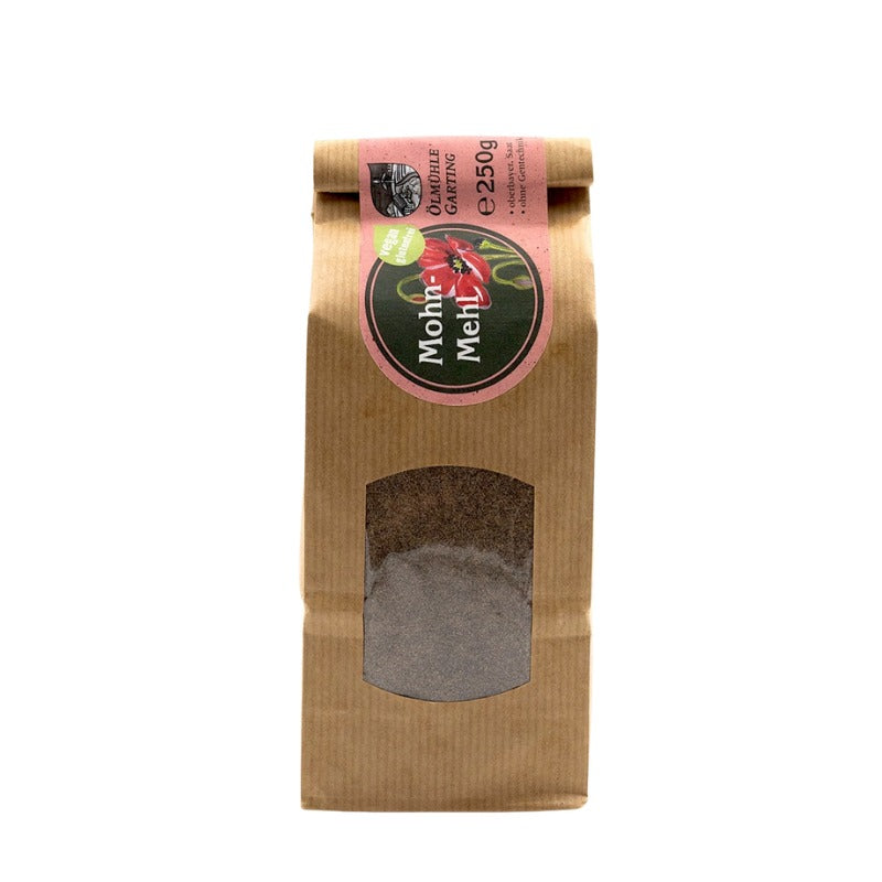 Mohnmehl, 250g Tüte der Ölmühle Garting, vegan und glutenfrei mit rotem Etikett auf weißem Hintergrund