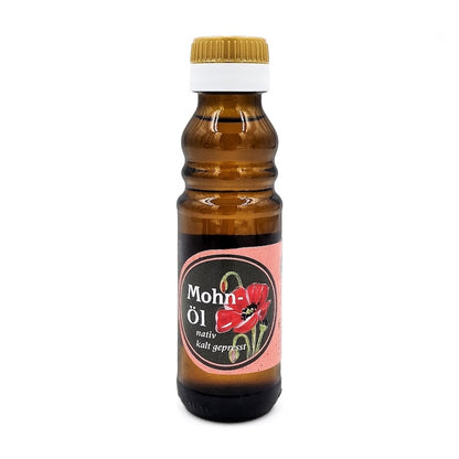 Mohnöl nativ kaltgepresst, 100 ml in brauner Glasflasche der Ölmühle Garting auf weißem Hintergrund